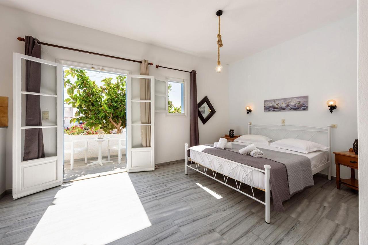 Astoria Apartments Páros Eksteriør billede