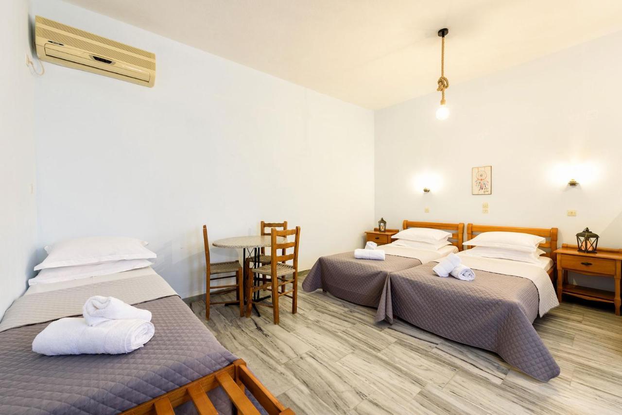 Astoria Apartments Páros Eksteriør billede