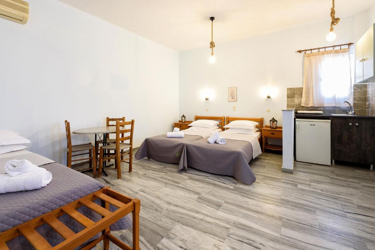 Astoria Apartments Páros Eksteriør billede