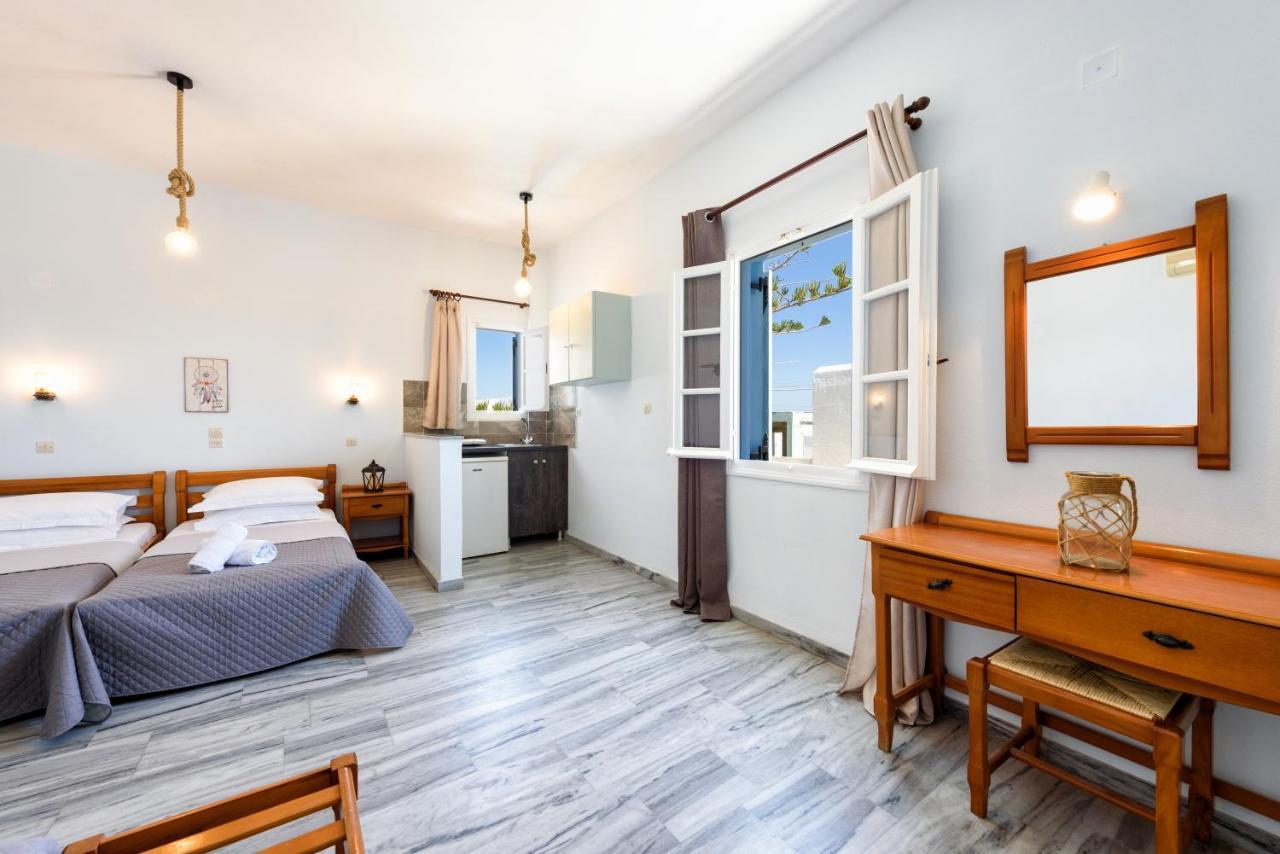 Astoria Apartments Páros Eksteriør billede